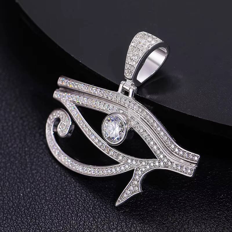 Bijoux New Fashion Hip Hop White Gold Plated 925 Sterling Silver VVS Moissanite Diamond Iced Out Hollow Evil Eye Pendant