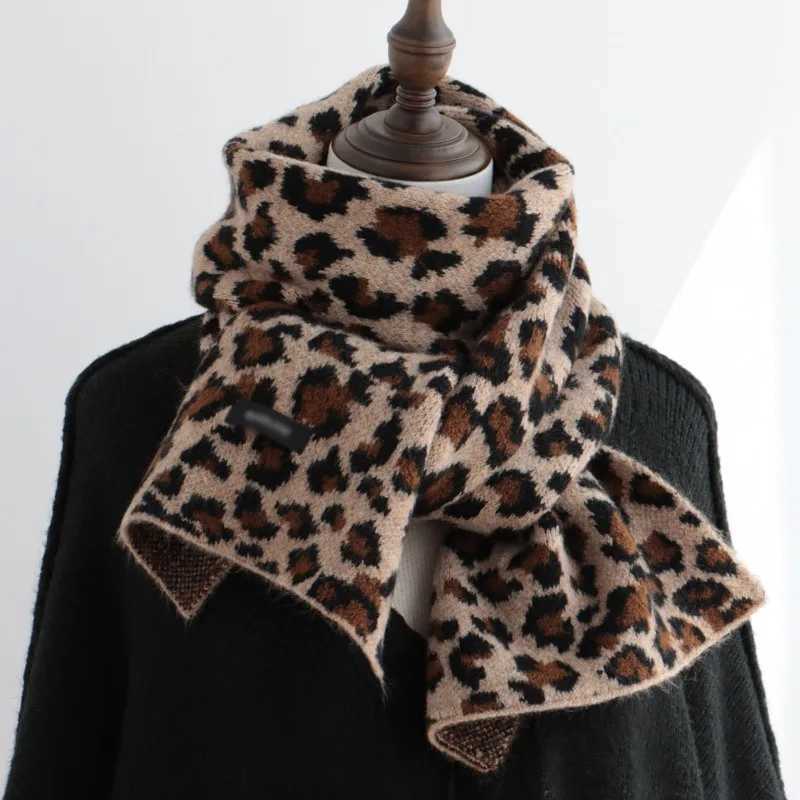 Korean Version Leopard Print Scarf Ladies Trendy Thick Warm Windproof Muffler Women Autumn Winter Soft Warm Stylish Shawl Female C251031