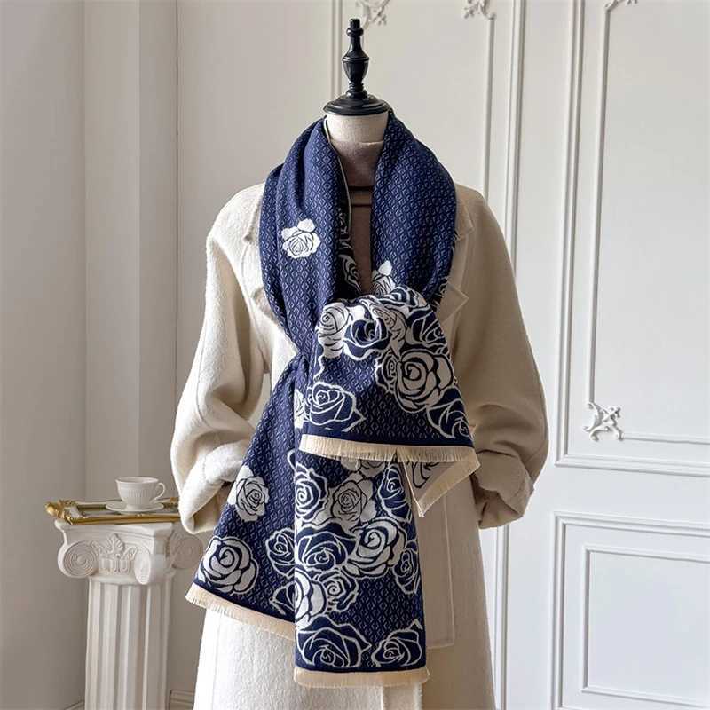 2025 Winter Cashmere Scarf for Women Luxury Warm Shawl Comfortable Windproof Cape Handerchief designer Female Scrarf C251031