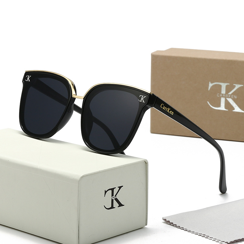 Designer Sunglasses For Men Women Sunglasses Fashion Classic Round Sunglasses Luxury Polarized Goggle Pilot PC Frame Oversized UV400 Eyewear KP4200