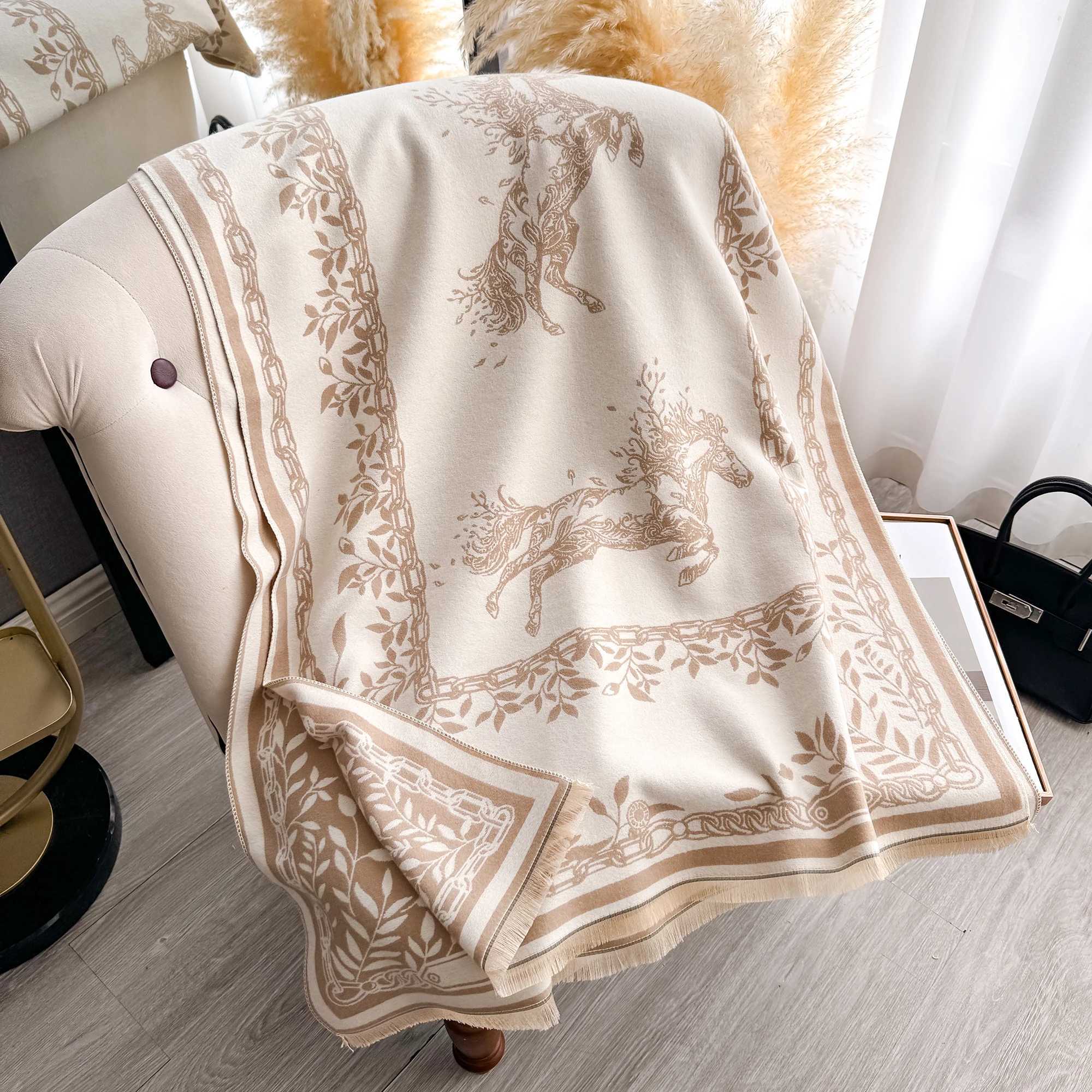 Luxury Leaf Animal Print Scarf for Women Warmer Winter Imitation Cashmere Scarves Thick Female Blanket Wraps C251031