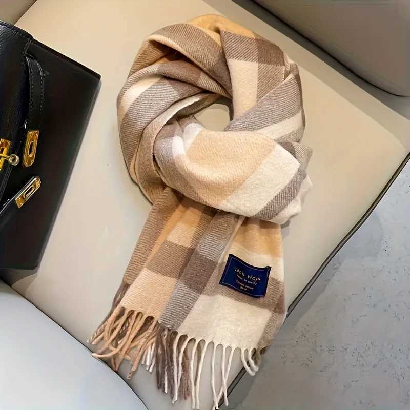 British Classic Australian Scarf Retro Striped Scarf for Men and Women Ideal for Winter Warmth C251031