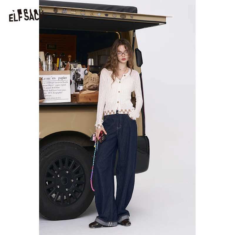 ELFSACK 2025 Autumn New Arrival Casual Vintage WideLeg Straight Jeans Loose Retro Pants For Woman J251031