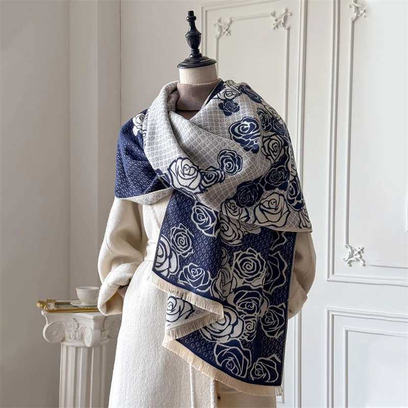 2025 Winter Cashmere Scarf for Women Luxury Warm Shawl Comfortable Windproof Cape Handerchief designer Female Scrarf C251031