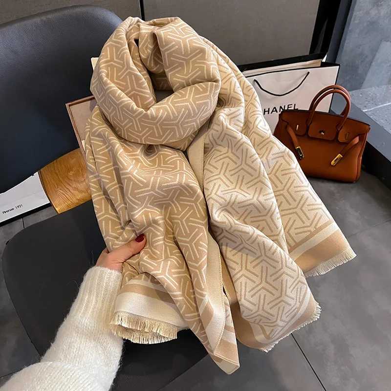 Luxury Brand Warm Cashmere Scarf for Women Design Winter Shawls and Wraps Poncho Female Thick Blanket Bufandas Echarpe C251031