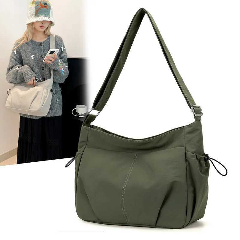 Simple Waterproof Nylon Women Crossbody Bags Large Capacity Lightweight Ladies Shoulder Bag Solid Color Multipocket Female Tote W251031