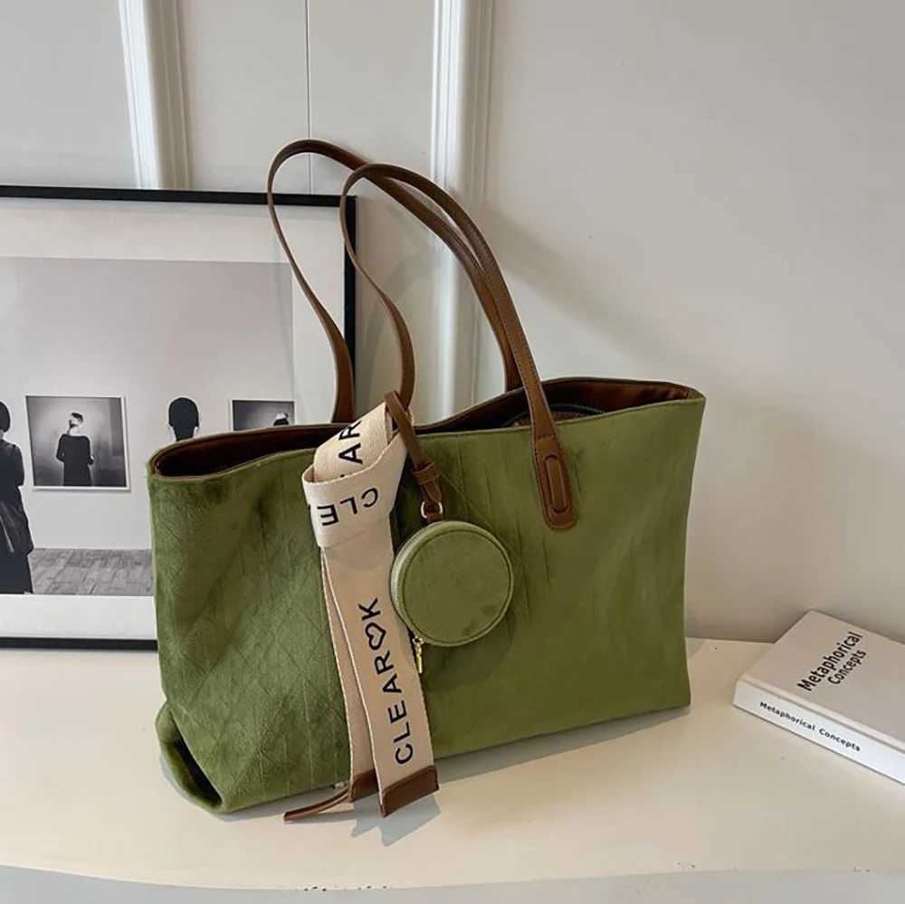 Designer bag Wen Large Capacity Totes 2025 New Frosted Suede Leather Plaid Shoder Bags Versatile Casual Travel Cmuter Tote Bag Y251029