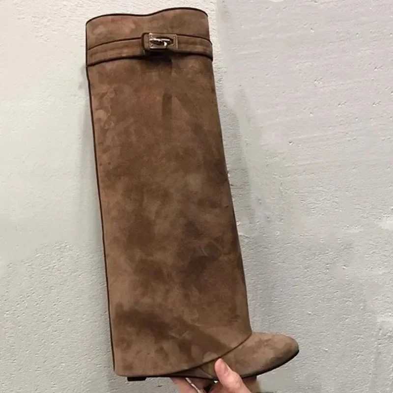 Elegant High Heel MidCalf Boots with Metal Buckles for Formal Banquets Stylish Riding Boots for Women Chunky Heel Dress Boots Z251029