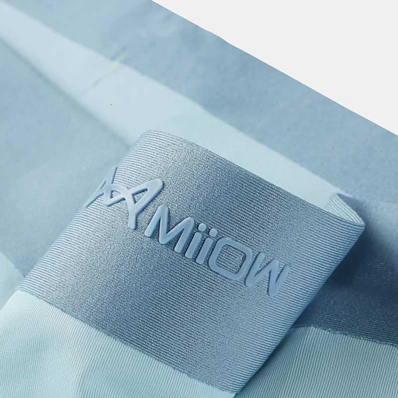 MIIOW 3Pcs Ice Silk Man Underwear Boxer Metal Fiber Antistatic Men Underpants Seamless Cut Hem Mens Panties Boxers Shorts TrunkT251031