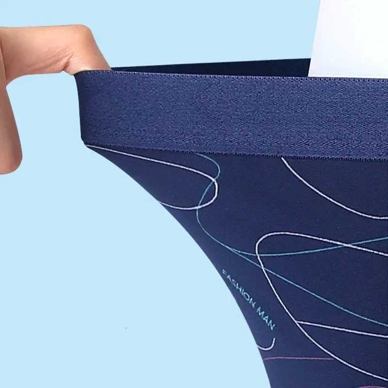 8PcsLot Mens Sexy Underwear Boxer Shorts Milk Silk Soft Comfortable Fabric Fashion Print Breathable Antibacterial Mens ShortsT251031