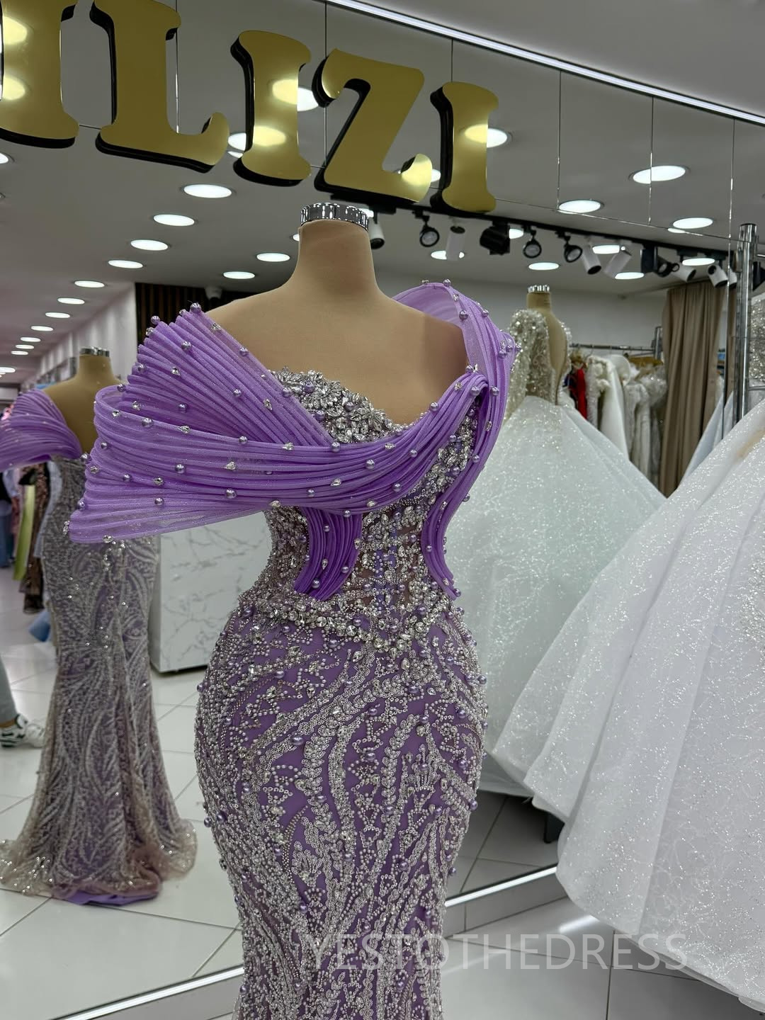 2025 Light Purple Prom Dresses for Black Women Evening Dress Promdress Sheer Neck Beaded Appliqued Lace Birthday Dress Second Reception Gowns Engageme