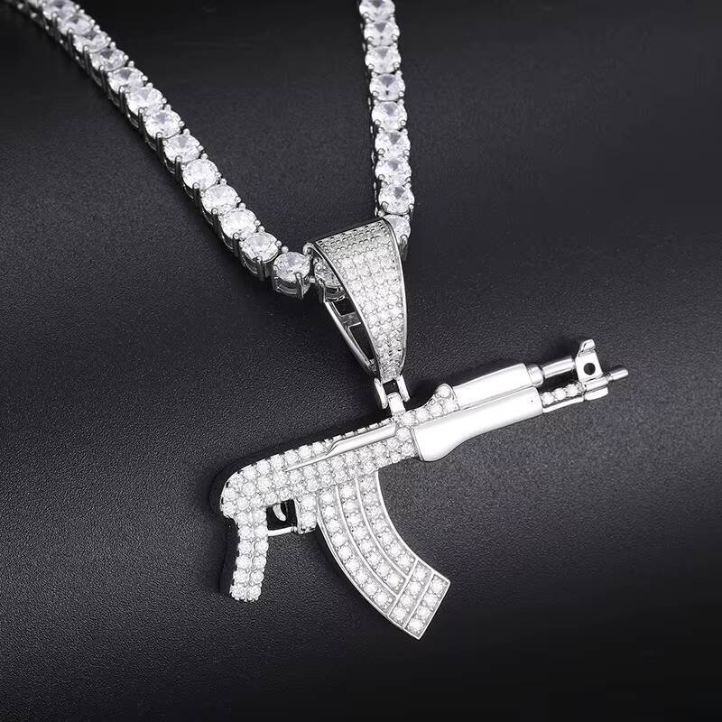 Rappers Punk Style 18K Gold Plated 925 Sterling Silver VVS Moissanite Diamond Iced Out AK47 Gun Pendant for Men