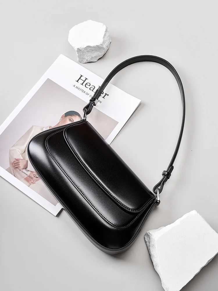 Fashion Women Crossbody Bag Genuine Leather Daily Shoulder Bag Ladies High Quality Underarm Saddle Bag for street shopping W251031