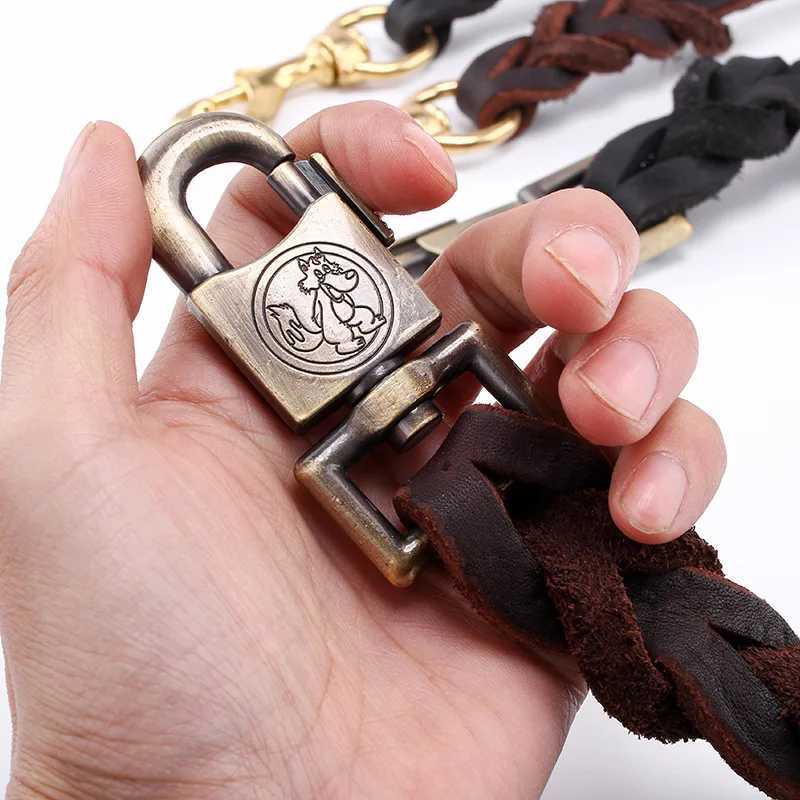 Genuine Leather Dog Leash Top Grain Cowhide Training Lead with Heavy Duty Clip Handcrafted Pet Leash for Medium Large Dogs C251031