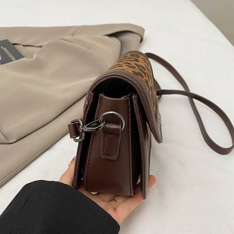 Designer Leopard Print Crossbody Bag for Wen 2025 Square Soft Faux Leather Handbag Shoder Bag Purse for Fall Winter Y251120