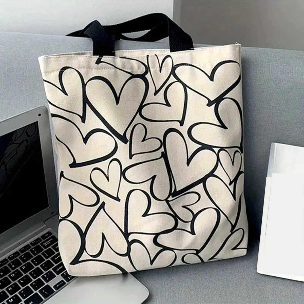 Large capacity commuter bag travel canvas bag Female single shoulder simple love pattern art student canvas bag a bag W251031