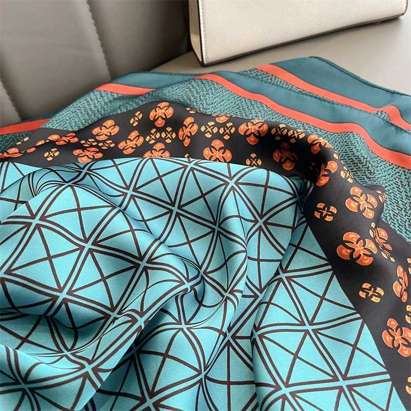 Lace silk shawl-style headscarf or beach towel for women, fashionable summer sun protection accessory, beach scarf or headscarf C251031