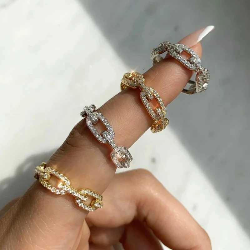 Chic Dazzling Cuban Link Chain Rings for Women Ice Out Micro Pave Zirconia Tennis Ring Fashion Accessories Hiphop Rock JewelryXJ251031