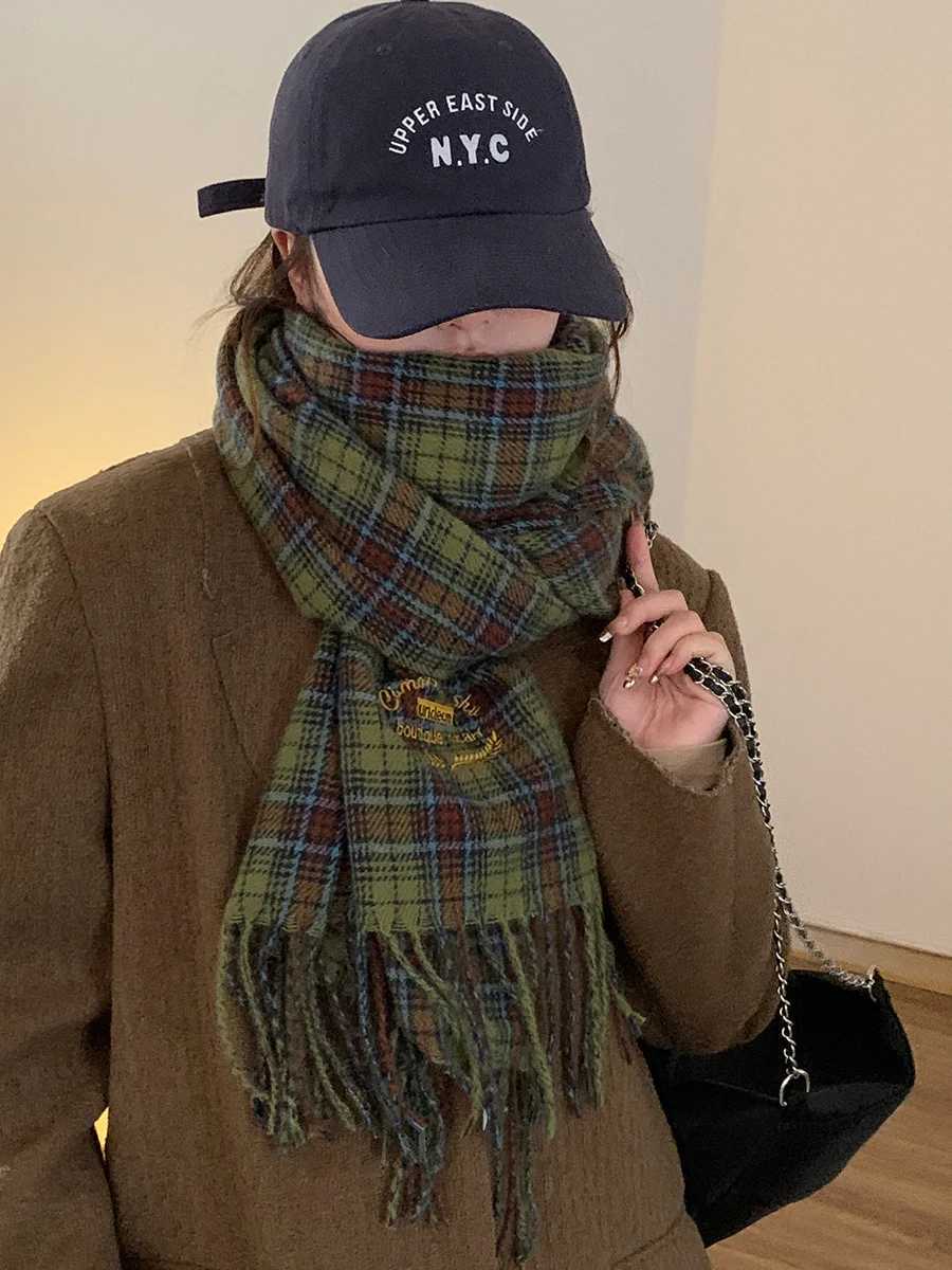 Embroidered Retro Plaid Scarf For Women HighEnd Korean Version Of Versatile Shawl For WinterW251030