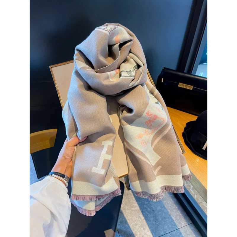 Fashion Acrylic Winter Scarf Women Fashion Letter Print Thick Warm Fake Cashmere Shawl Wrap Scarves Hijabs for Woman Bufandas C251031