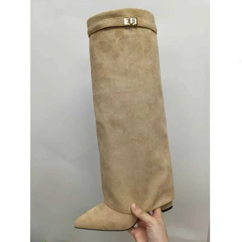 Elegant High Heel MidCalf Boots with Metal Buckles for Formal Banquets Stylish Riding Boots for Women Chunky Heel Dress Boots Z251029