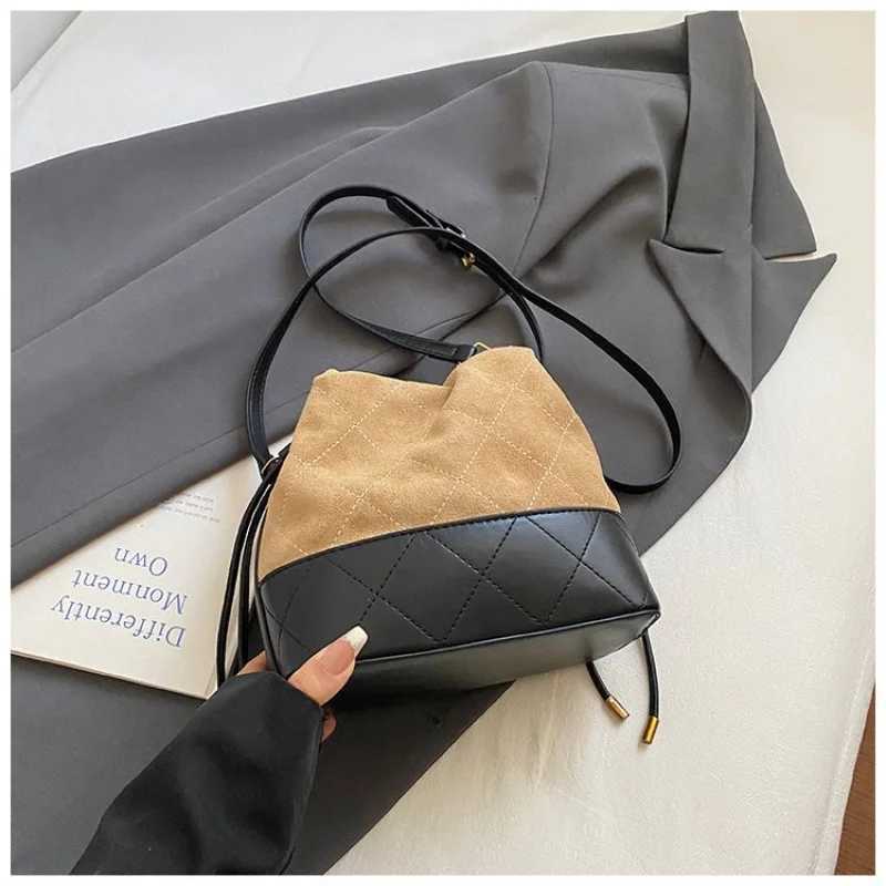 Designer Sophistied Wen Leather Handbag With Detachable Strap Cvertible Shoder Cluh Y251120