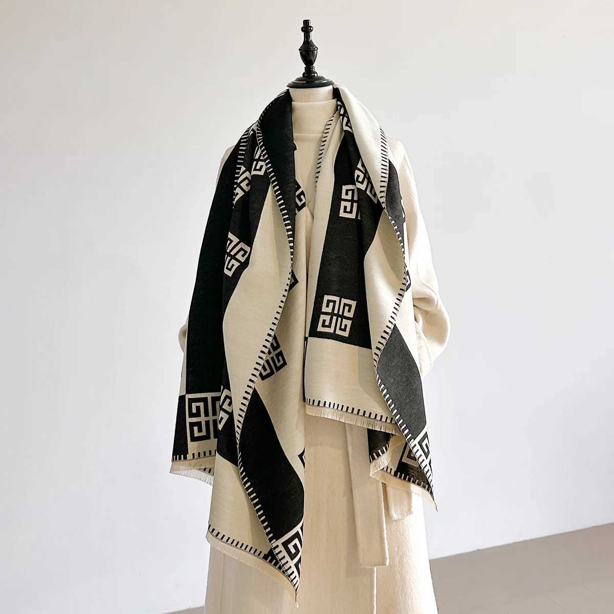 2025 Latest Design Winter TwoSided Jacquard Cashmere Scarves High Quality Women Thicken Wrap Shawl Ladies Wool Scarf C251031