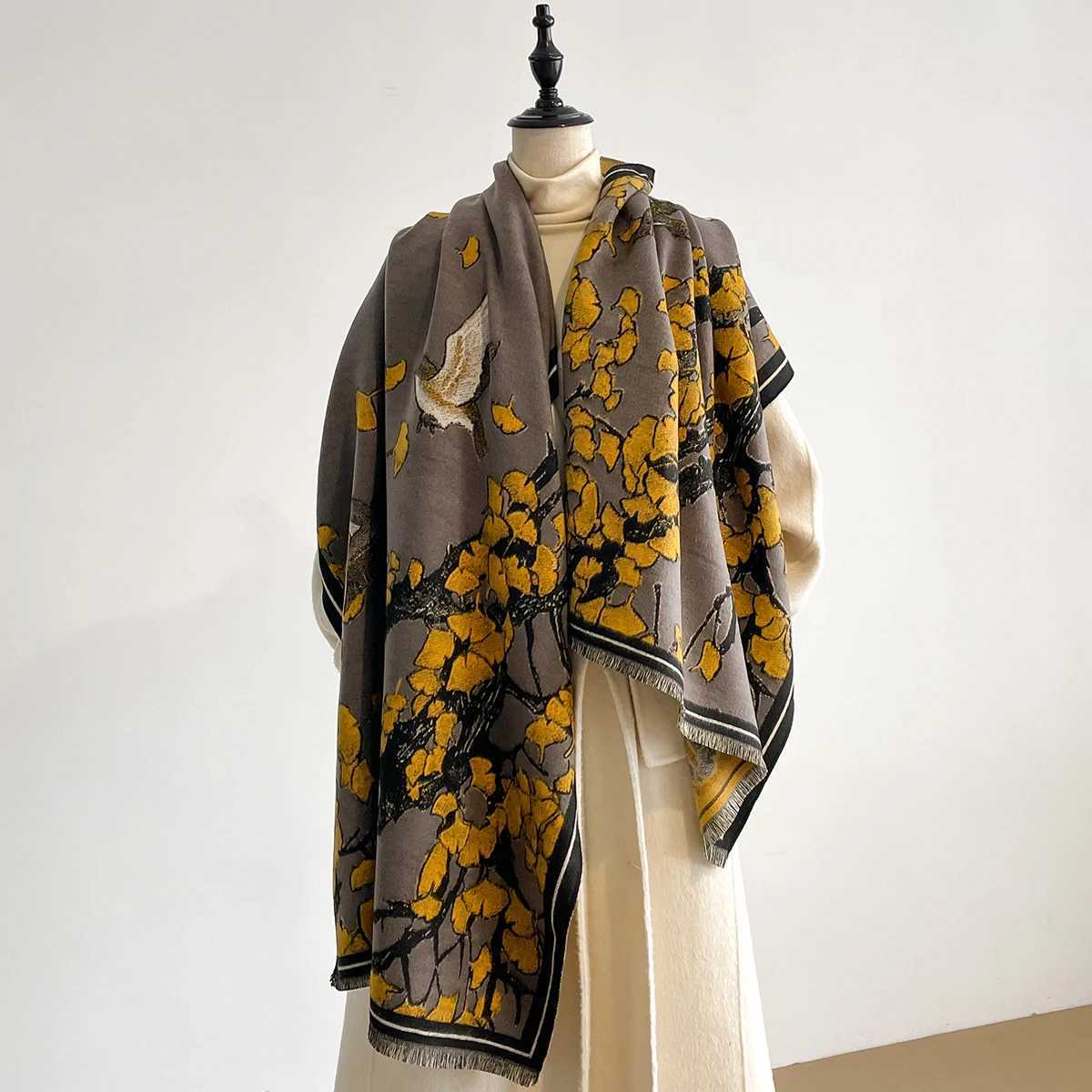 NEW Luxury Winter Cashmere Chinese style Design Scarf Women Warm Blanket Poncho Scarves Female Print Shawl Bufanda C251031