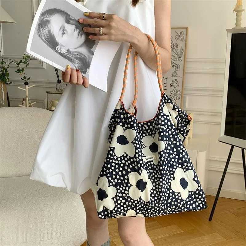Canvas Shoulder Womens Tote Bag Fashion Flower Casual Large Capacity Handbags for Women Travel Solid Shopper Bag W251031