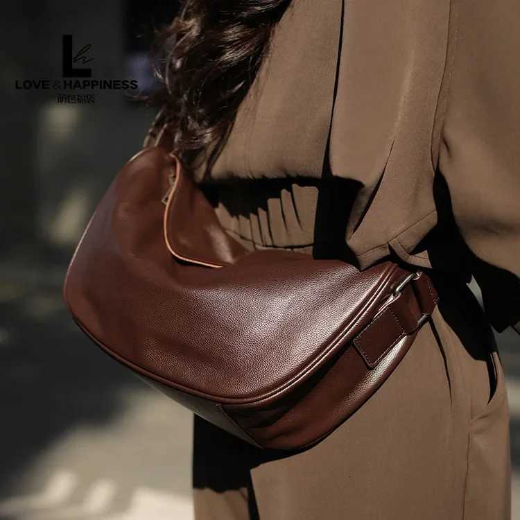 High Quality Genuine Leather Crossbody Luxury Handbag for Women Large Capacity Shoulder Bag Cowhide Retro Fashion Saddle Bag W251031