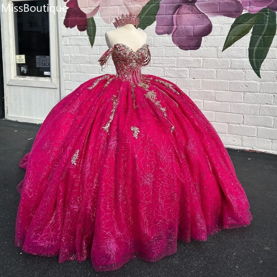 Stunning Crystals Ball Gown Quinceanera Dresses Sequined Prom Gowns Appliqued Off The Shoulder Necke Tulle Sixteen Sweet 15 Masquerade Dress 1028