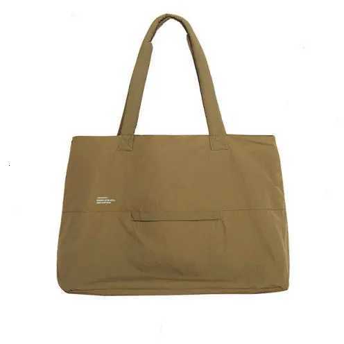 Tote Bag 2024 New Fashion Simple Office Lady Nylon Splashproof Shoulder Bag Handbag Allmatch W251031