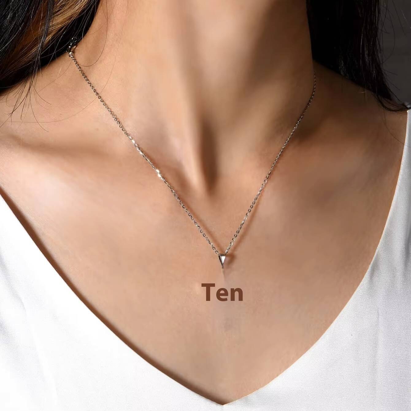 S925 Silver Hollow Cross Necklace with Moissanite Pendant Simple Accessories for Engagement Chains Type Wholesale Hot Spot