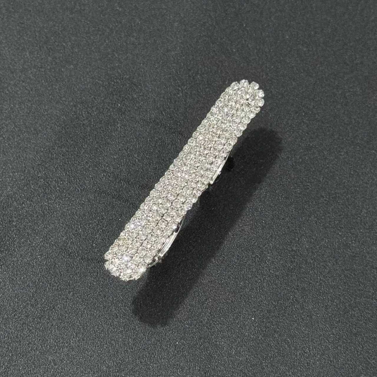 Exaggerate Rhinestone Large Double Finger Ring for Women Personalized Geometric Ring Open Wedding Party JewelryXJ251031