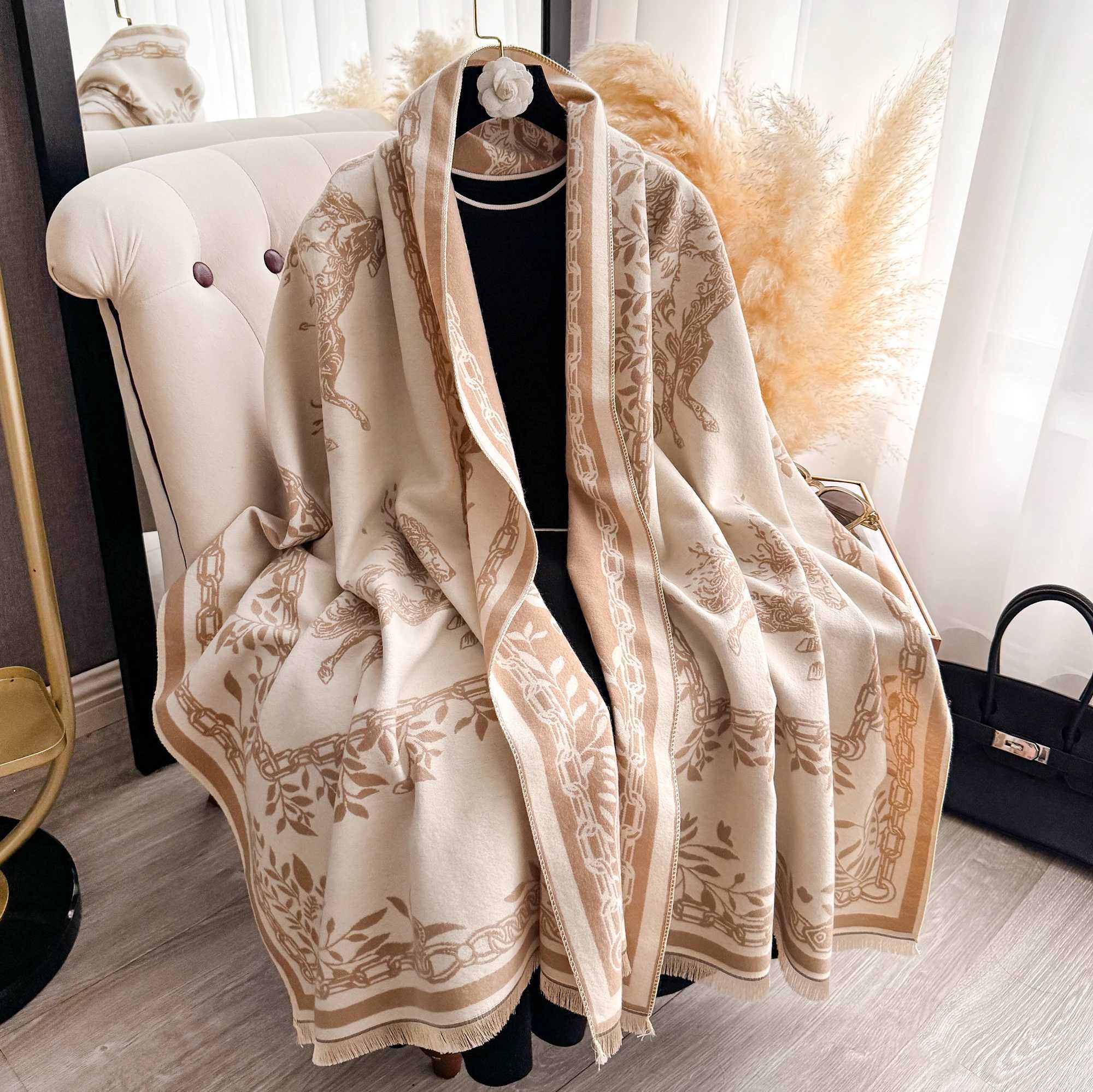 Luxury Leaf Animal Print Scarf for Women Warmer Winter Imitation Cashmere Scarves Thick Female Blanket Wraps C251031