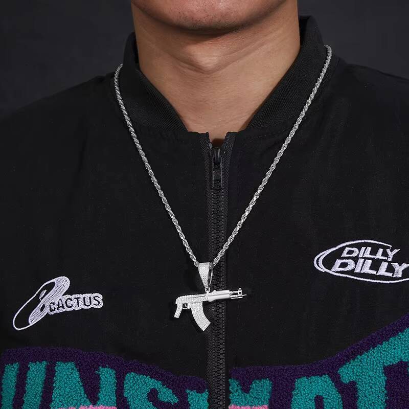 Rappers Punk Style 18K Gold Plated 925 Sterling Silver VVS Moissanite Diamond Iced Out AK47 Gun Pendant for Men