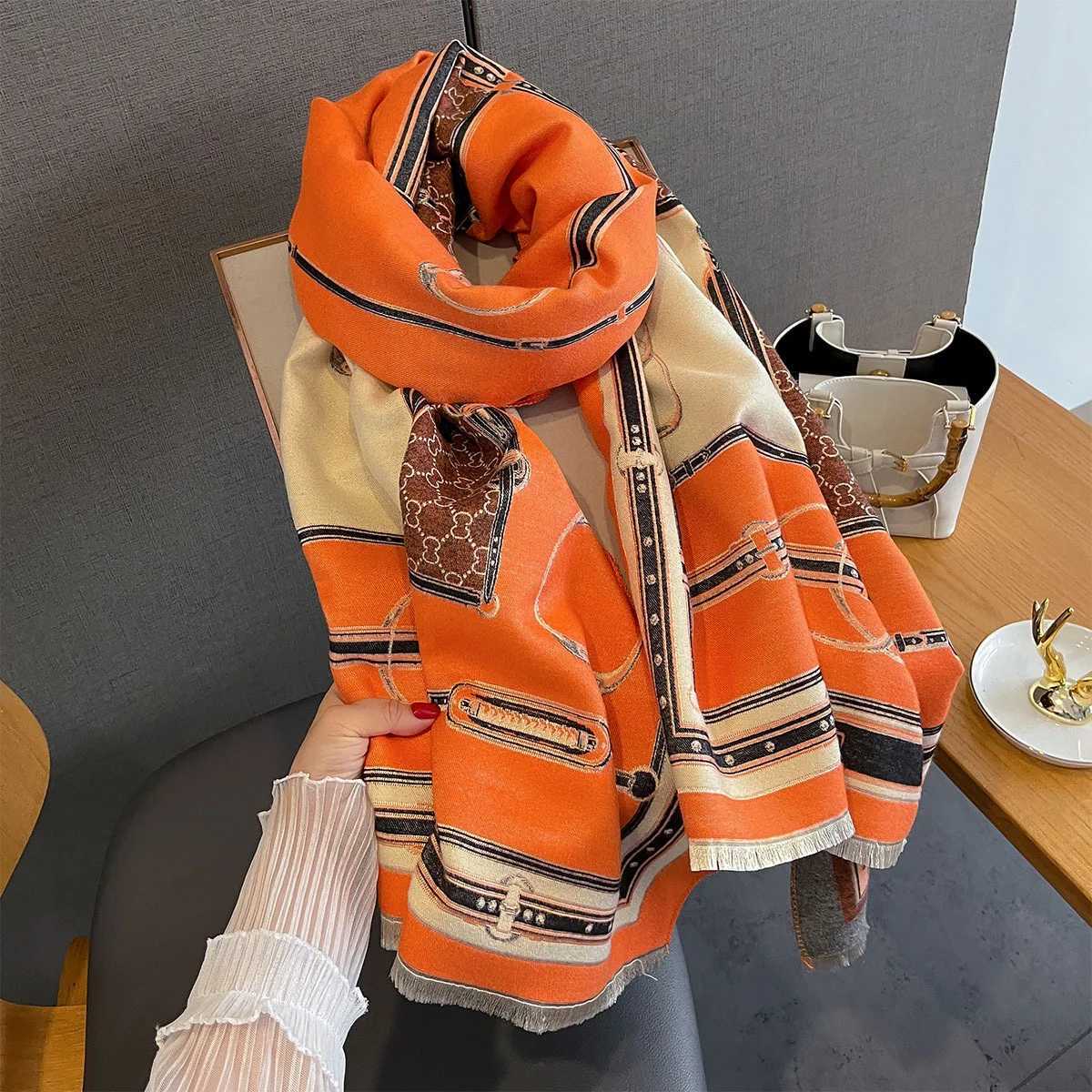 Winter Cashmere Scarf Women Luxury Chain Print Female Shawl Wrap Elegant Poncho Lady Thick Warm Blanket Gift Echarpe C251031