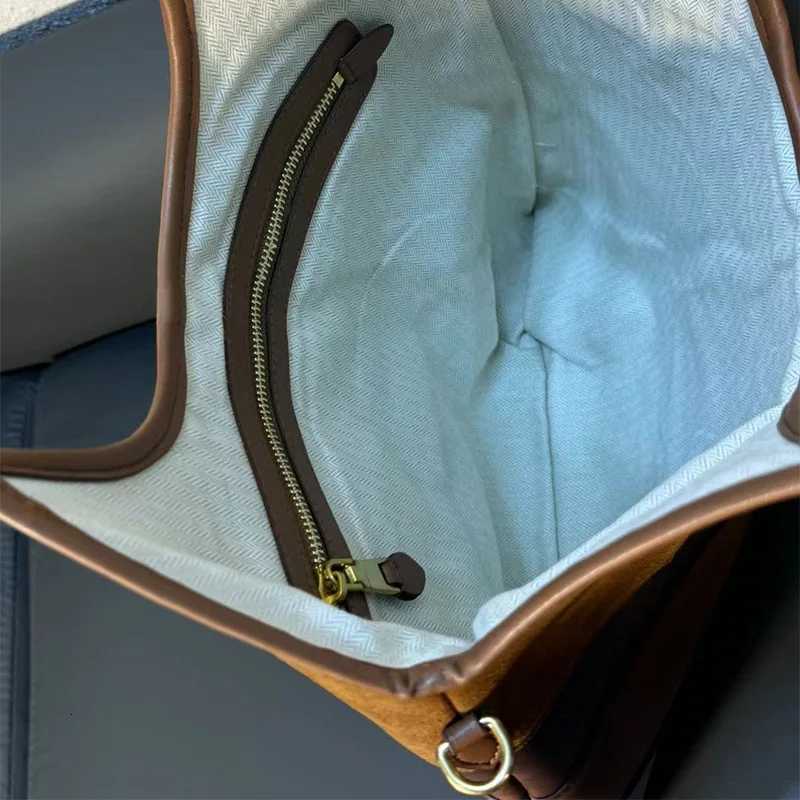 New High Quality Patch Bag Luxury Brand Contrast Color Bowling Bag Gold Chain Stitching Layered Cowhide Briefcase Shoulder BagT251031