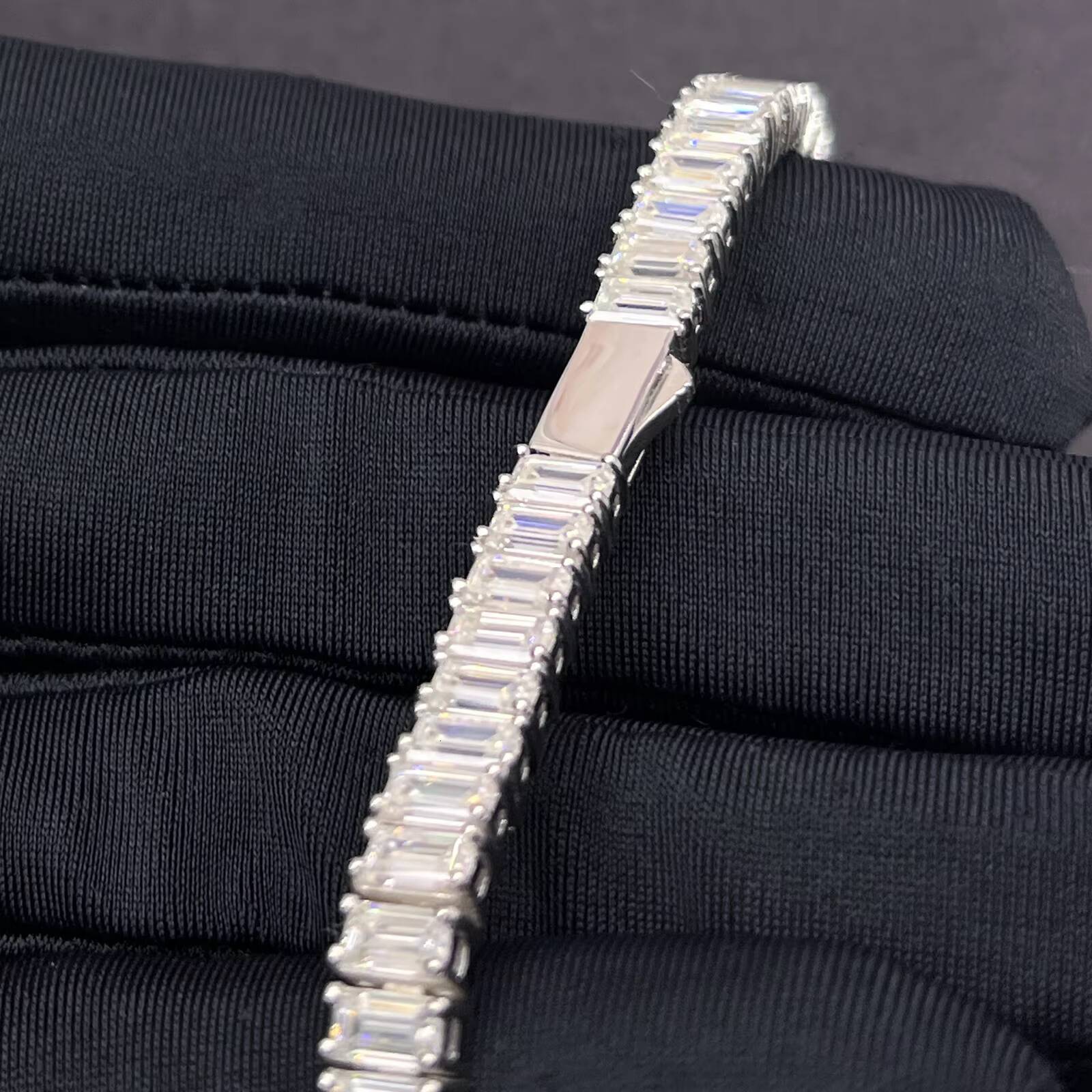 New Arrivals Pass Diamond Test 5mm3mm 26ct Baguette Moissanite Emerald Cut Tennis Bracelet 925 Sterling SilverJewelry Bracelet