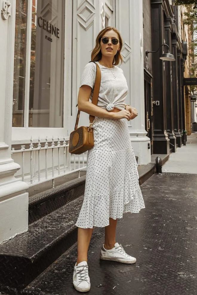 Skirt + Sneakers Is the Most Fashionable Pairing For 2023