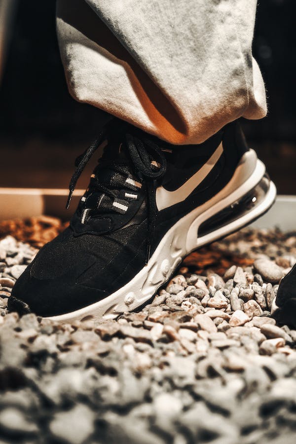 Li Ning Rekindle Casual Shoes Exposure, Lin Shuhao 2 Co-branded Models Handsome