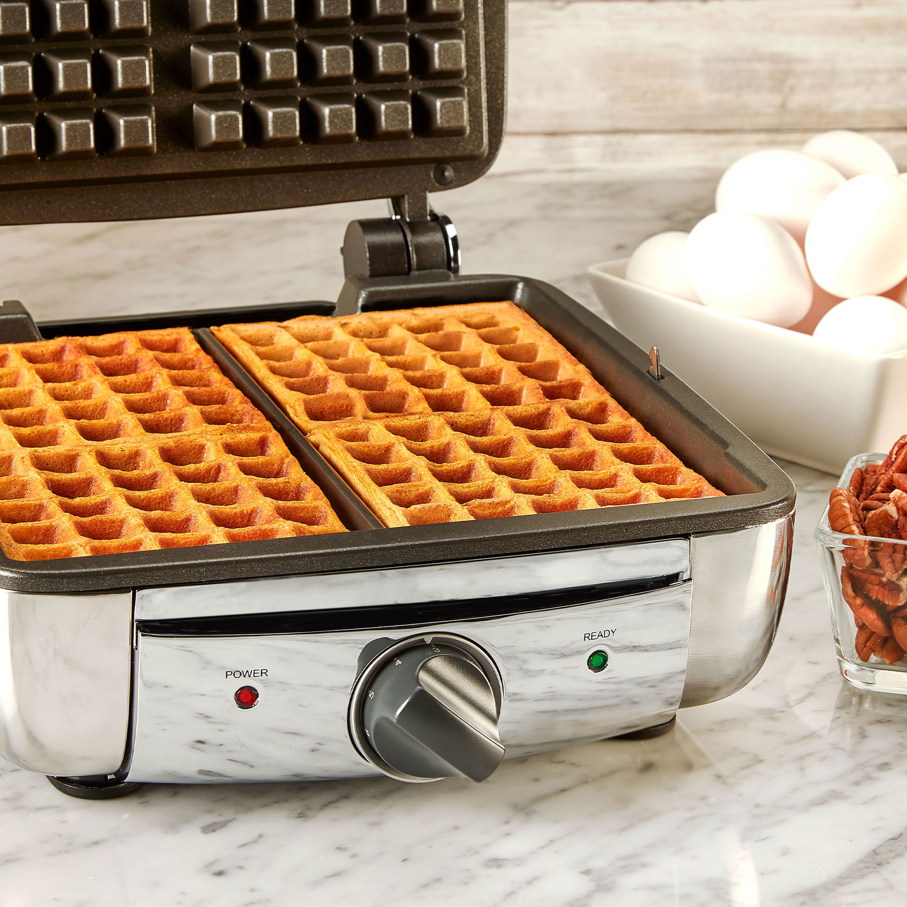 The Ultimate Guide to Choosing the Best Breville Waffle Maker
