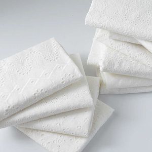 Tissu Blanc dentelle tissu brodé pur coton par patio pour robe de mariée jupe mode cora tissu été textile tissu au mètre P230506