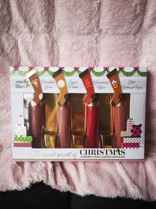 Christmas Melted Lip Gloss Treats Liquid Lipstick Kit 4 Shades Matte Longwear Liquified Lipsticks Set Sweet Smell of Lipgloss Juegos de maquillaje Edición limitada Envío gratis