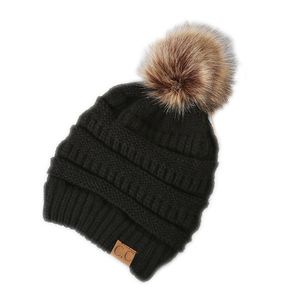 Fábrica al por mayor 13 colores otoño e invierno sombrero CC estándar adulto cálido suéter sombrero hombres mujeres bola de piel gorros de punto Navidad Año Nuevo regalo