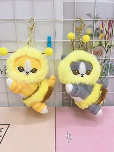 Fábrica al por mayor 2 estilos de 13 cm encantador bee bee thark gato peleador de juguetes llave colgante animación periférica colgante para niños