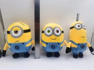 Usine en gros 20 cm trois styles de Minions Minion jouets en peluche dessin animé film d'animation et télévision entourant les poupées cadeaux préférés des enfants