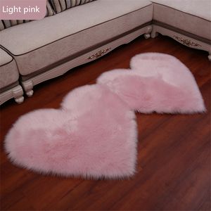 Usine en gros 60 120 cm double amour imitation laine tapis tapis de sol salon chambre moderne simple chevet en peluche couverture peut être cust