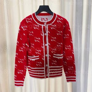 Otoño suéter de punto Diseñador Cardigan Mujeres Suéteres Chaqueta Moda Acogedor Prendas de punto Alfabeto Estampado Raya Bolsillos Abrigos de manga larga Rojo Diseñadores Cardigans