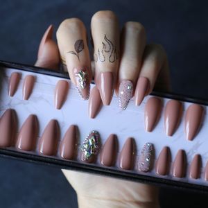 Faux ongles Coffin Nude Glossy Press on nails with box AB holographic Crystal caviar Fake nails Gel Cover False nails Ballet tan 230728